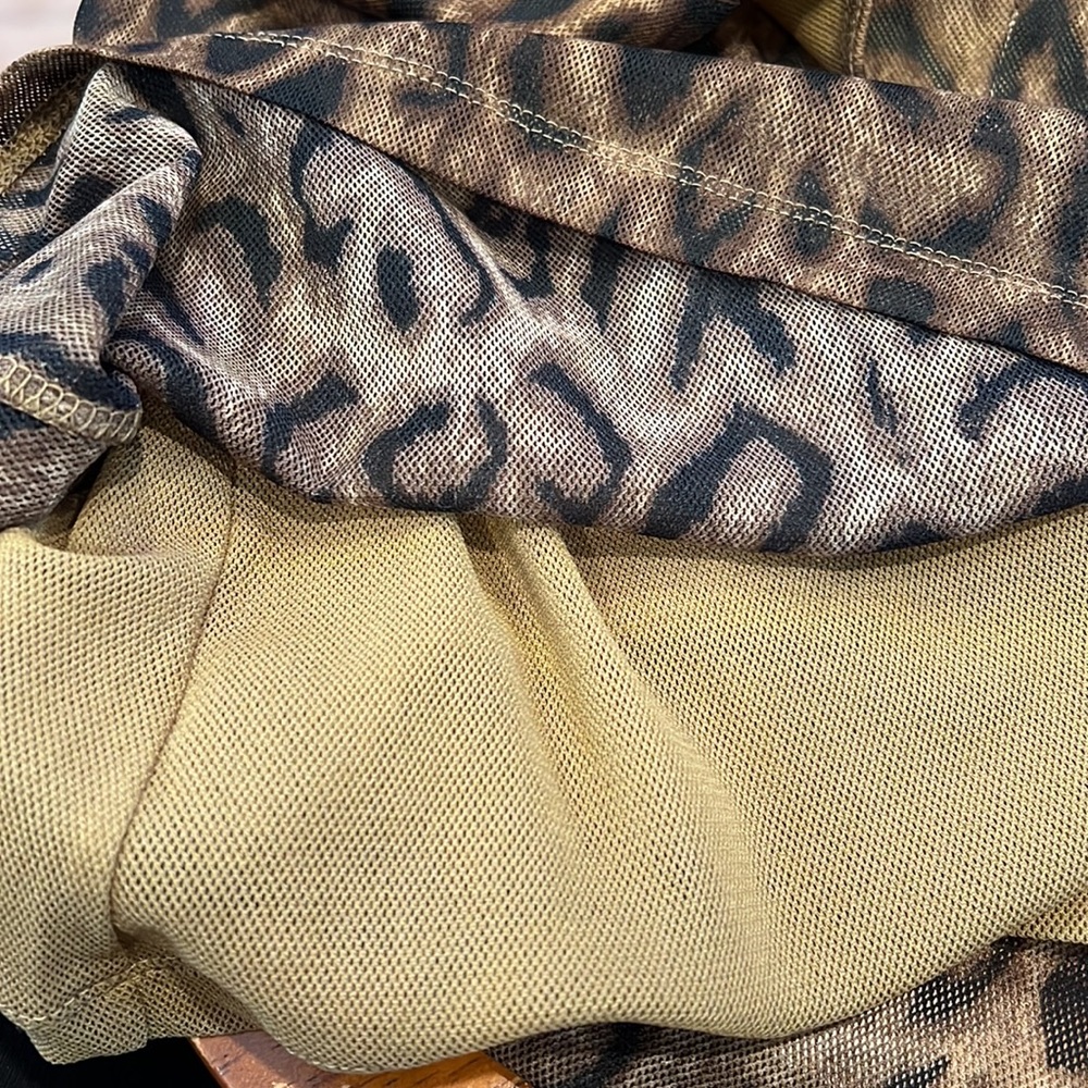 Chaps Mesh Leopard Wrap Bust Top 1X - Picture 6 of 8